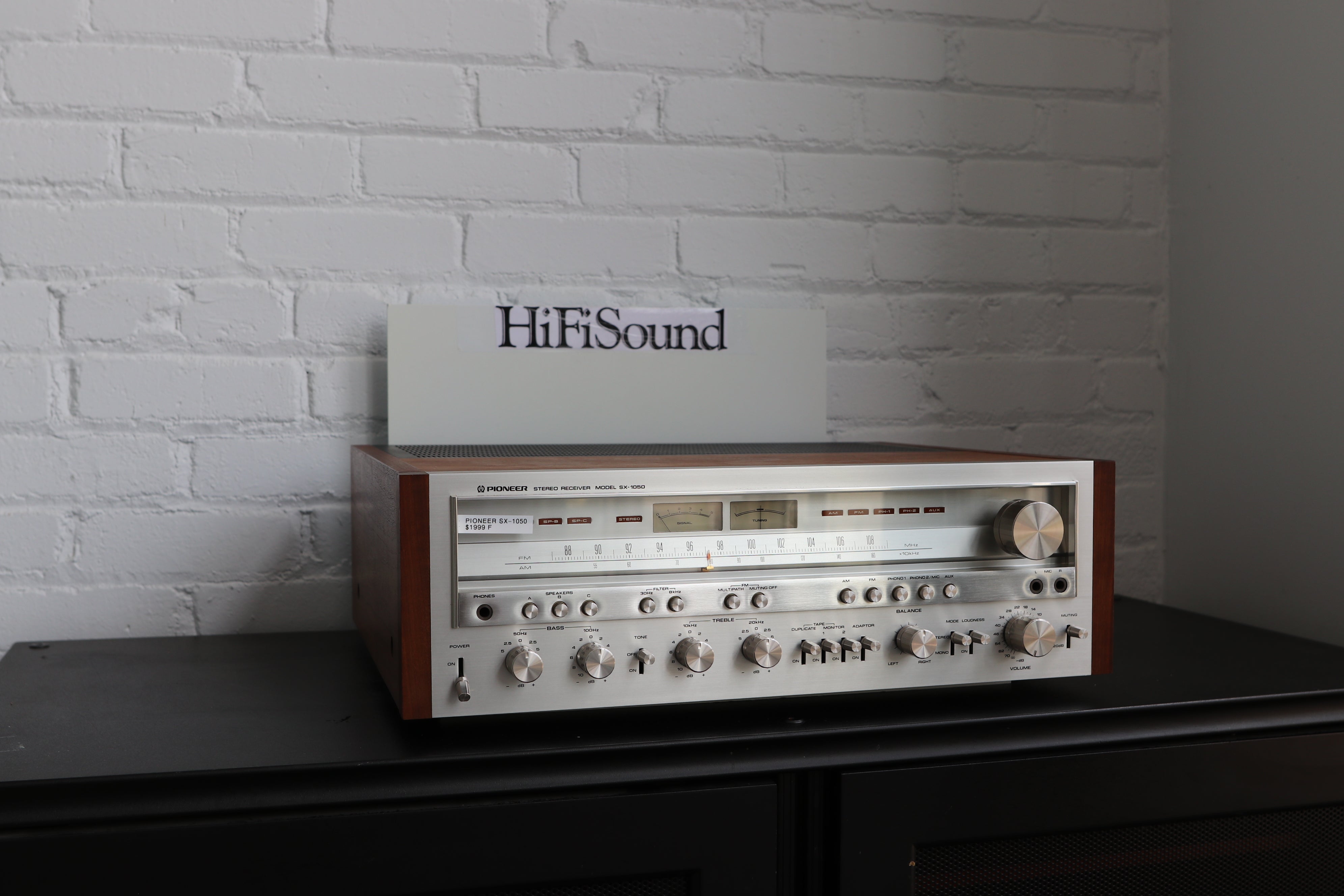 Pioneer SX-1050 - $1,999