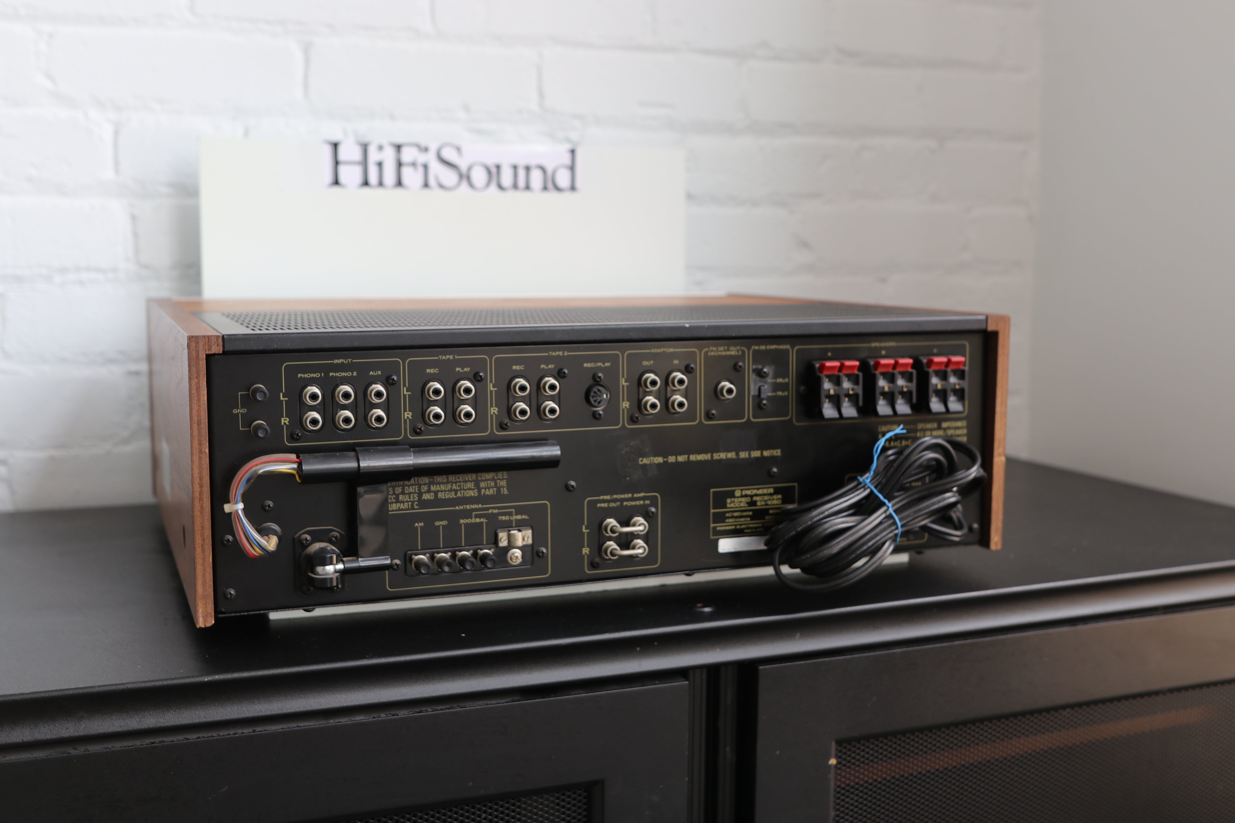Pioneer SX-1050 - $1,999